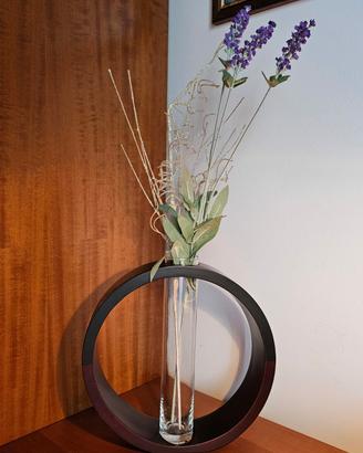 Vaso in vetro in struttara etnica
