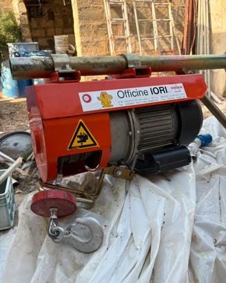 Montacarichi elettrico Officine IORI DM200I – 200