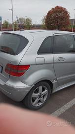 Mercedes classe b200