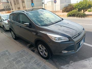 Ford Kuga 2.0 TDCi Diesel – 2015