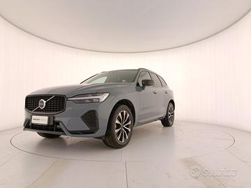VOLVO XC60 2.0 b4 Plus Dark auto