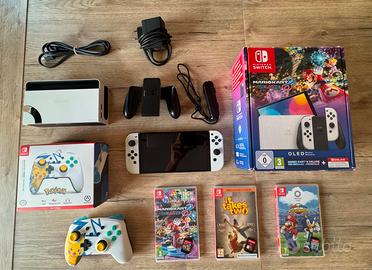 Nintendo Switch OLED Bianca + accessori e giochi
