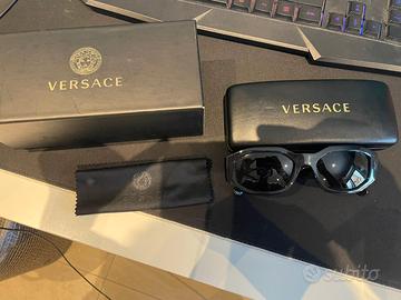 occhiali da sole versace