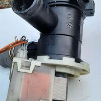 Pompa scarico acqua lavatrice bosch WFD1660 II