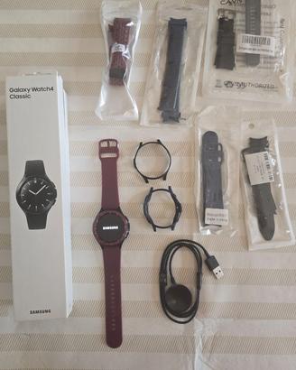 Samsung Galaxy Watch 4 Classic (46 mm) + accessori