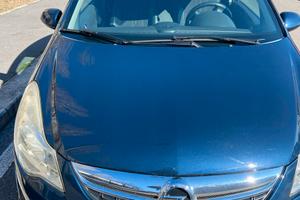 Opel Corsa 1200 Benzina GPL anno 2012