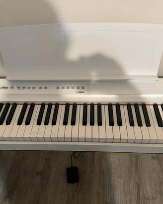 Pianoforte digitale Yamaha P125WH + Stand L125WH