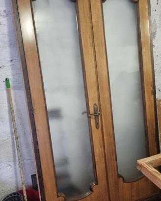 Porte da Interno complete di telaio e mostre.
