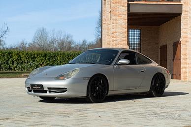Porsche 996 (911) CARRERA 4 - POR00272