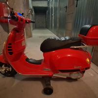 Vespa elettrica per bambini