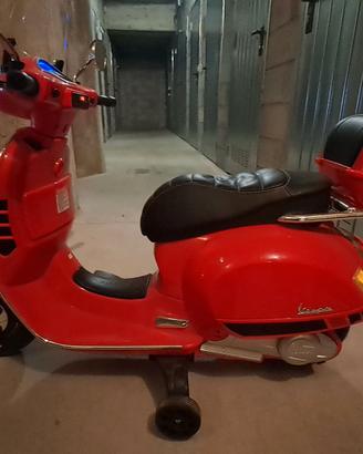 Vespa elettrica per bambini