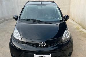 Toyota Aygo 1.0 12V VVT-i 5 porte Active Connect