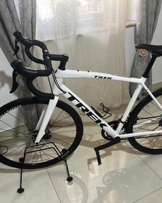 Bicicletta TREK DOMANE AL 3 2024