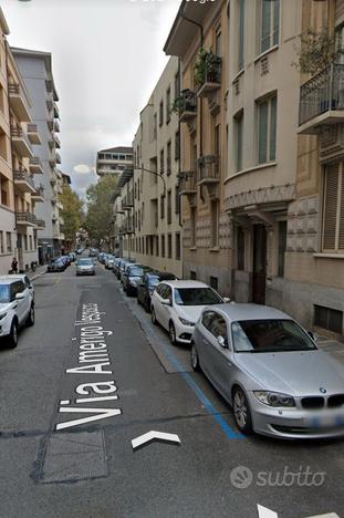 Stanza arredata in via vespucci zona crocetta: 270