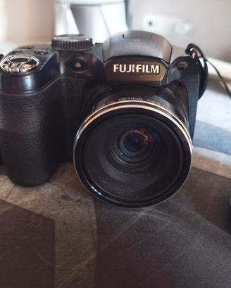 Fujifilm FinePix S1600 – Fotocamera Bridge