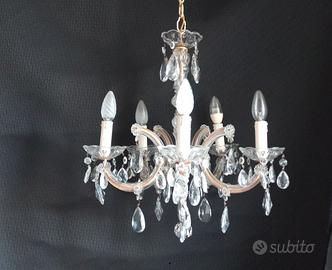 Lampadario Maria Theresa gocce cristallo vintage