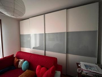 Armadio/guardaroba ante scorrevoli