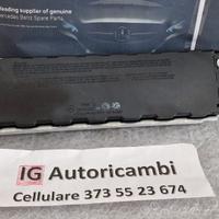 Airbag ginocchio Mercedes GLC