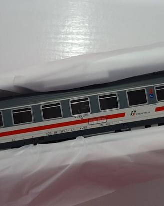 Acme 50890 Carrozza Pilota per treni IC
