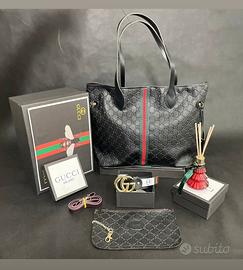 borsa pochette e cintura