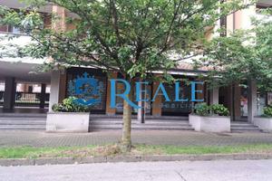 Immobile di 140 m² con 2 locali a Vittuone