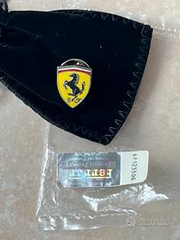 Ferrari spilla scudetto