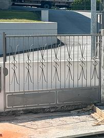 Cancello in ferro ad anta battente