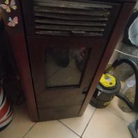 stufa usata a pellet funzionante