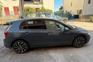 VW Golf VIII 2020 1.5 etsi evo Life 150cv dsg