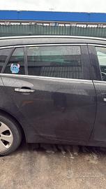 Porta posteriore dx OPEL INSIGNIA 2010 modello SW