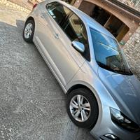 Polo 1.6 cv 95 cambio DSG