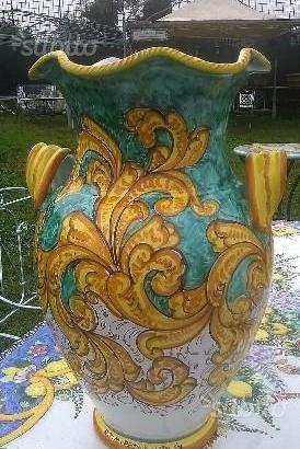 Portaombrelli in ceramica vietrese