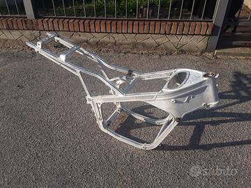 Suzuki RG 400 / RG 500 Gamma - Telaio RG 400 Gamma
