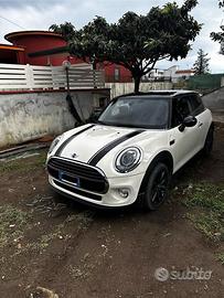 MINI Cooper One D (F56)