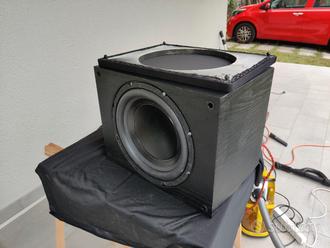Subwoofer Eminence LAB12 + cassa chiusa  			
