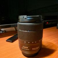 Canon EF-S 18-135 mm f/3.5-5.6 IS USM