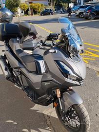HONDA ADV 350