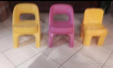 Tavolo con sedie per bambini