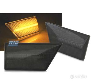 FRECCIE LATERALI OPEL SIGNUM VECTRA 02-08 A LED DI