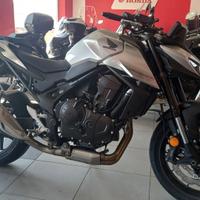 Honda Hornet 750 2025