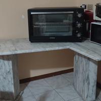 tavolo da colazione di marmo