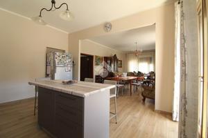 4 LOCALI A MONSUMMANO TERME