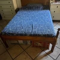 Letto francese inizi 900 in legno massello