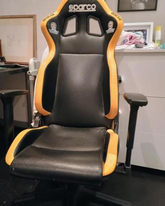 Sedia gaming sparco