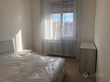 Zona Morane stanza singola arredata