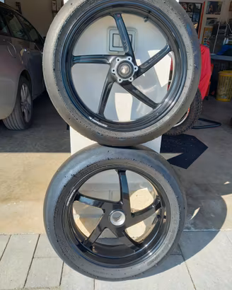 Marchesini 5 razze cerchio ducati cerchi
