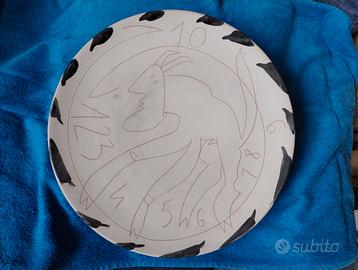 Piatto decorativo ceramica smaltata firma CASCELLA