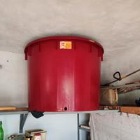 Tine da 700 e 1000 litri