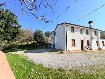 CASA SEMINDIPENDENTE A CINTO EUGANEO