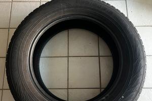 Gomme auto 235/60R18  107V XL
